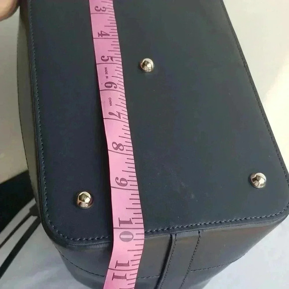 Floto Milano genuine leather bucket purse - Picture 12 of 15